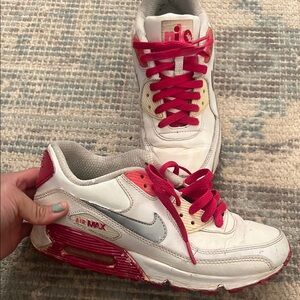 Nike Air Max 90’s pink and white sneakers